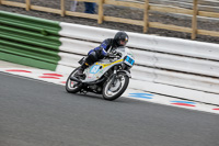 Vintage-motorcycle-club;eventdigitalimages;mallory-park;mallory-park-trackday-photographs;no-limits-trackdays;peter-wileman-photography;trackday-digital-images;trackday-photos;vmcc-festival-1000-bikes-photographs